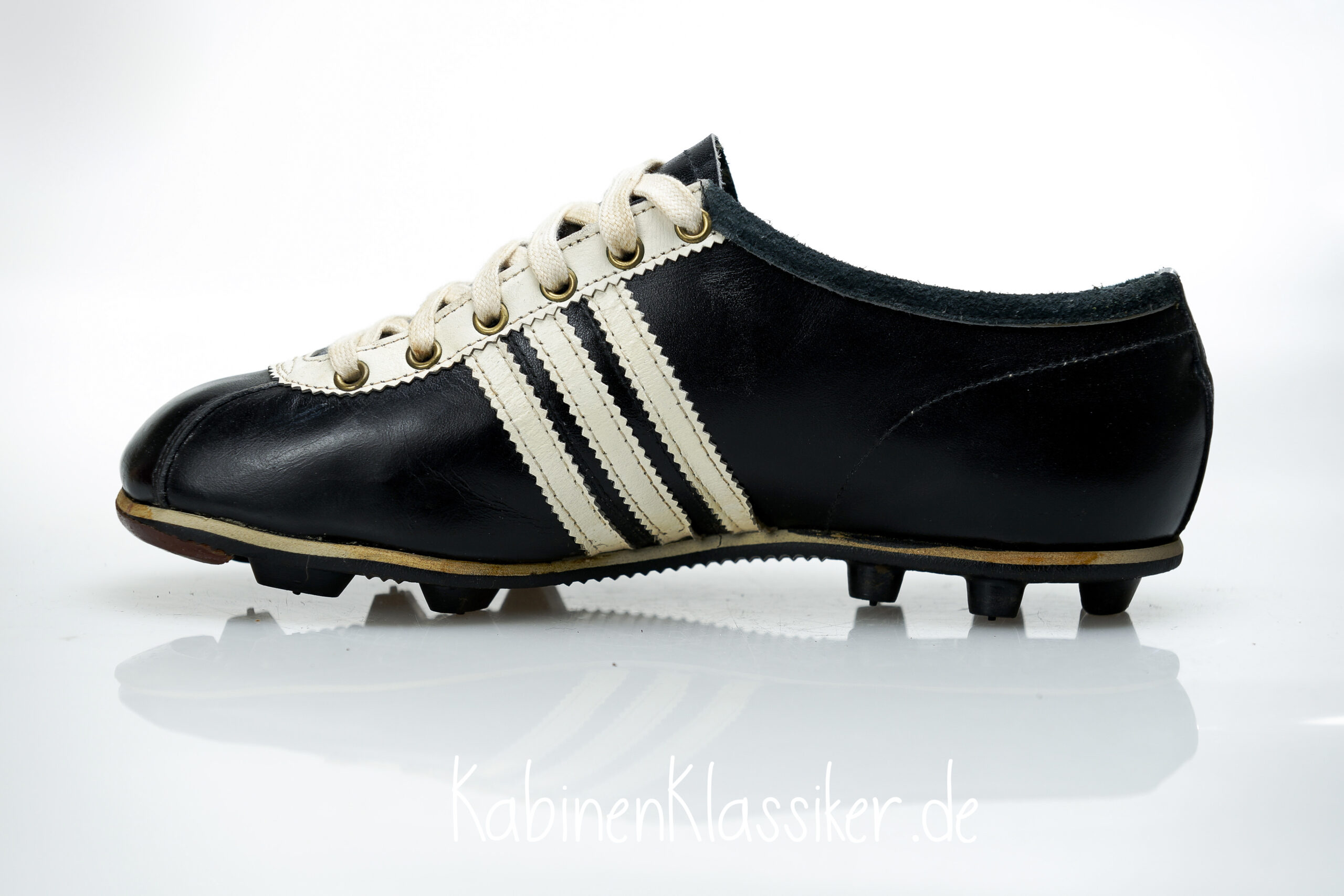 Einzigartige Adidas Fußballschuhe