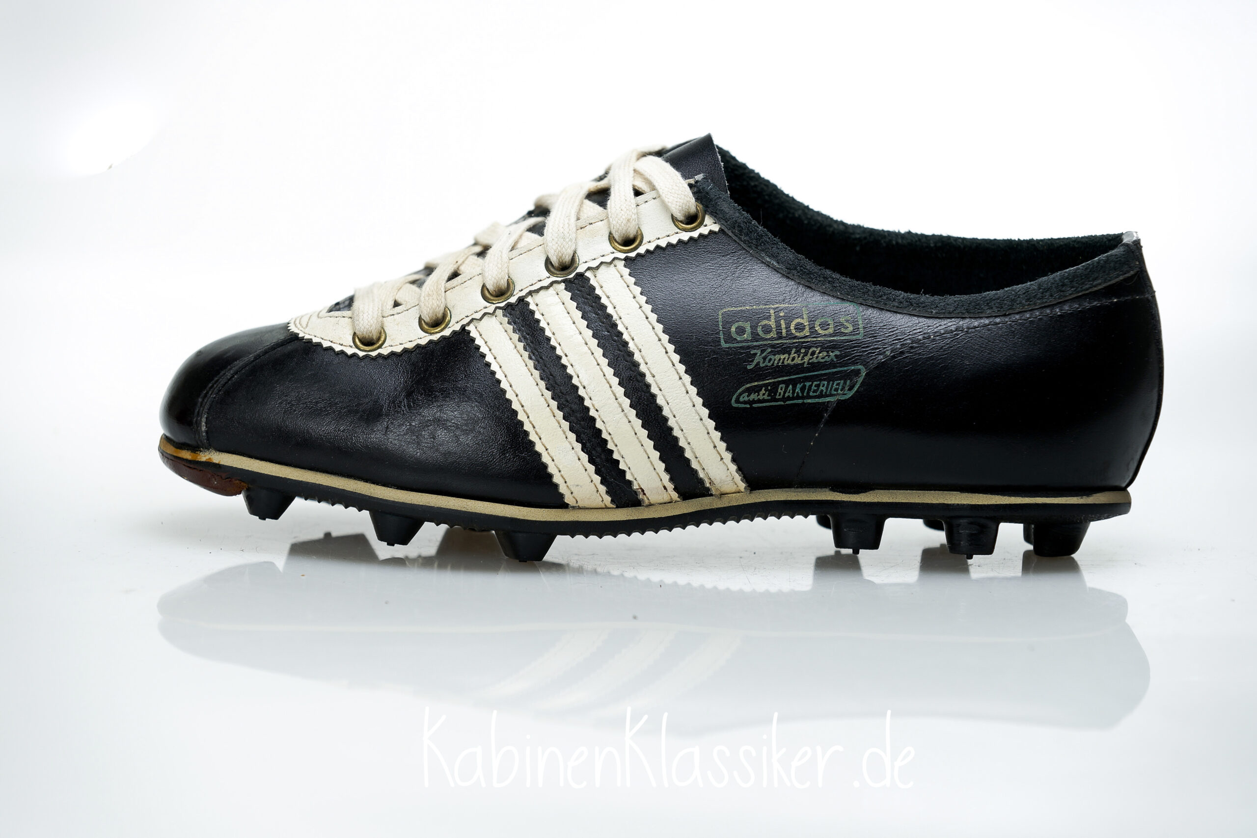 Einzigartige Adidas Fußballschuhe