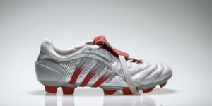 Adidas Fußballschuhe PREDATOR PULSE silver/red