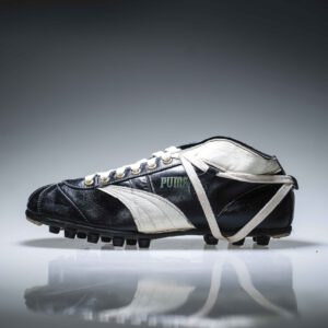 Historische Puma Fußballschuhe